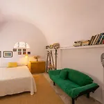 Casa Pajaro Colores In Bolonia בקתה